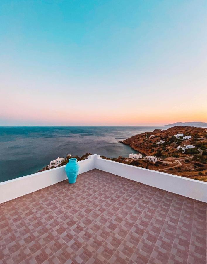 Hotel Petradi Иос Экстерьер фото