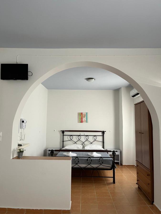Hotel Petradi Иос Экстерьер фото