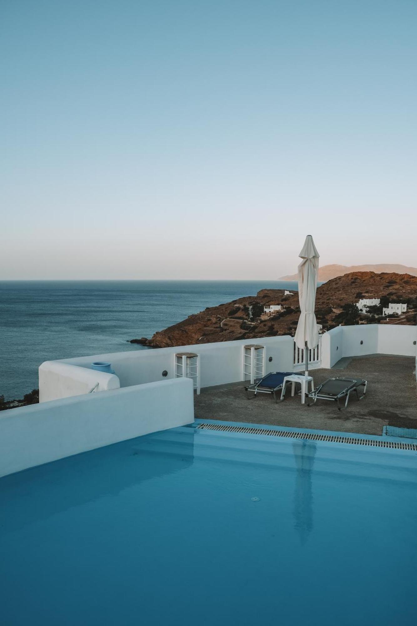 Hotel Petradi Иос Экстерьер фото