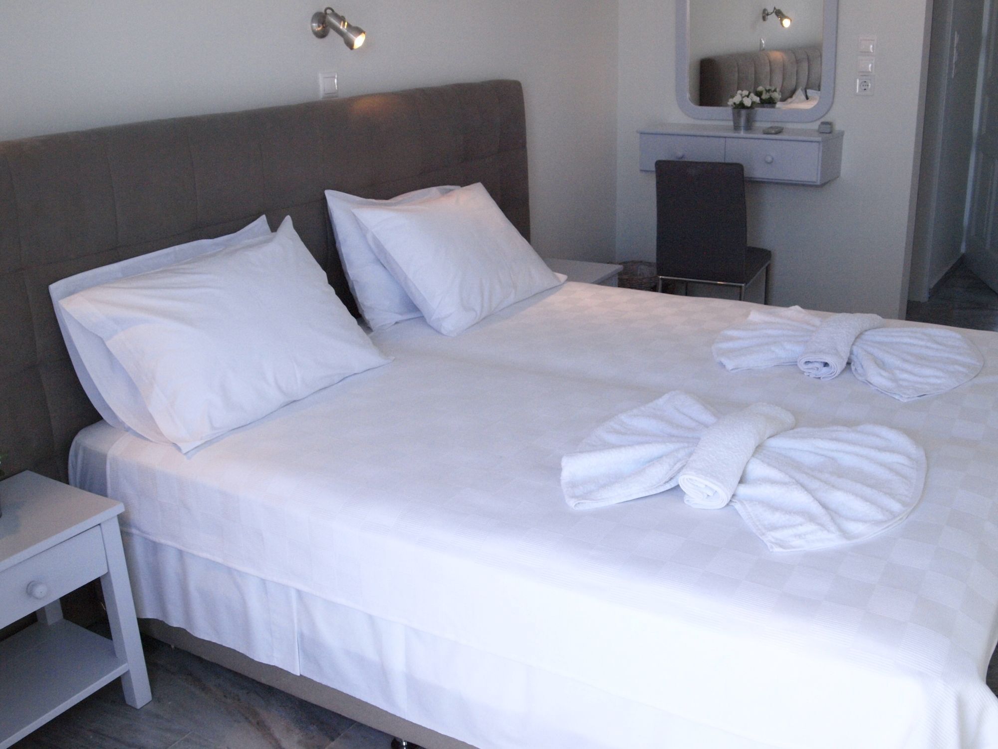 Hotel Petradi Иос Экстерьер фото
